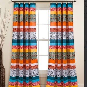 Lush Decor curtain pair-029